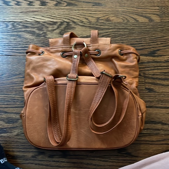 Genuine Italian Leather Backpack - Picture 2 of 5